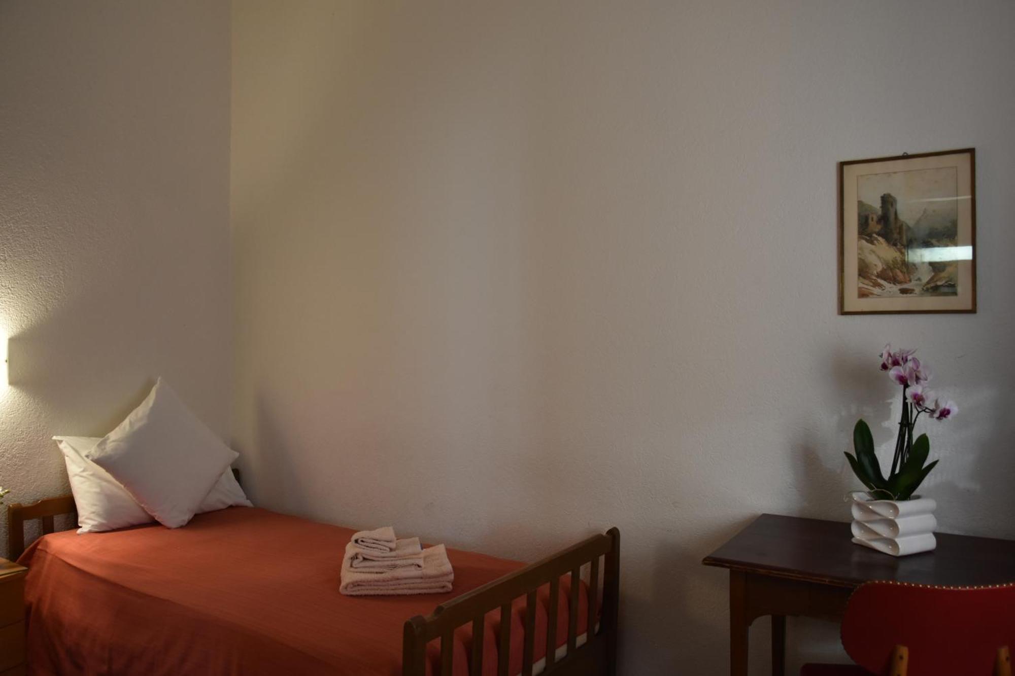 Casa Santa Birgitta Hotel ลูกาโน ภายนอก รูปภาพ