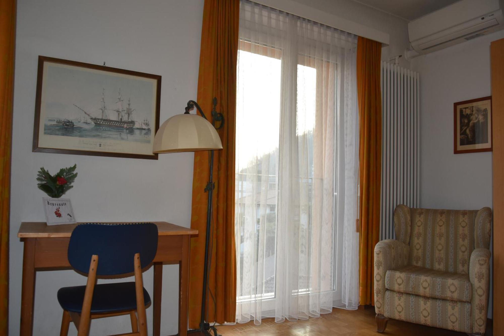Casa Santa Birgitta Hotel ลูกาโน ภายนอก รูปภาพ